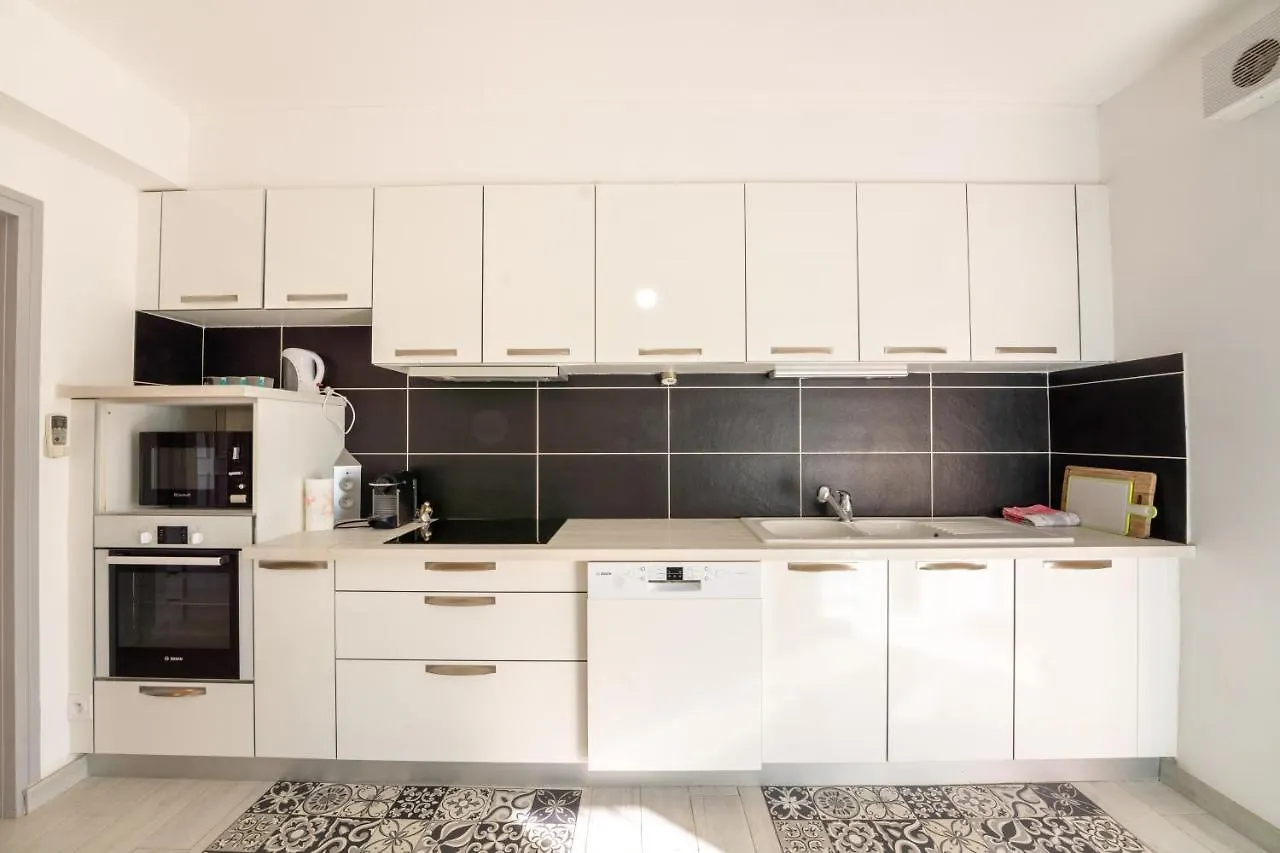 דירות סאלבה Le Rieusset 1 0*,  צרפת